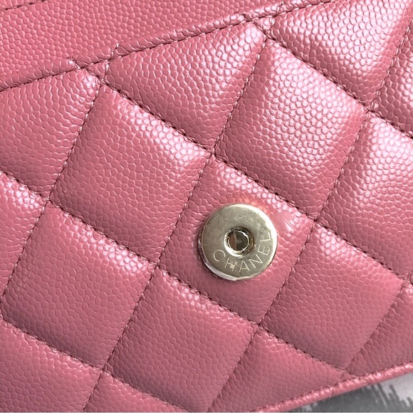 🤩💓💯 authentic Chanel WOC - Picture 11 of 12